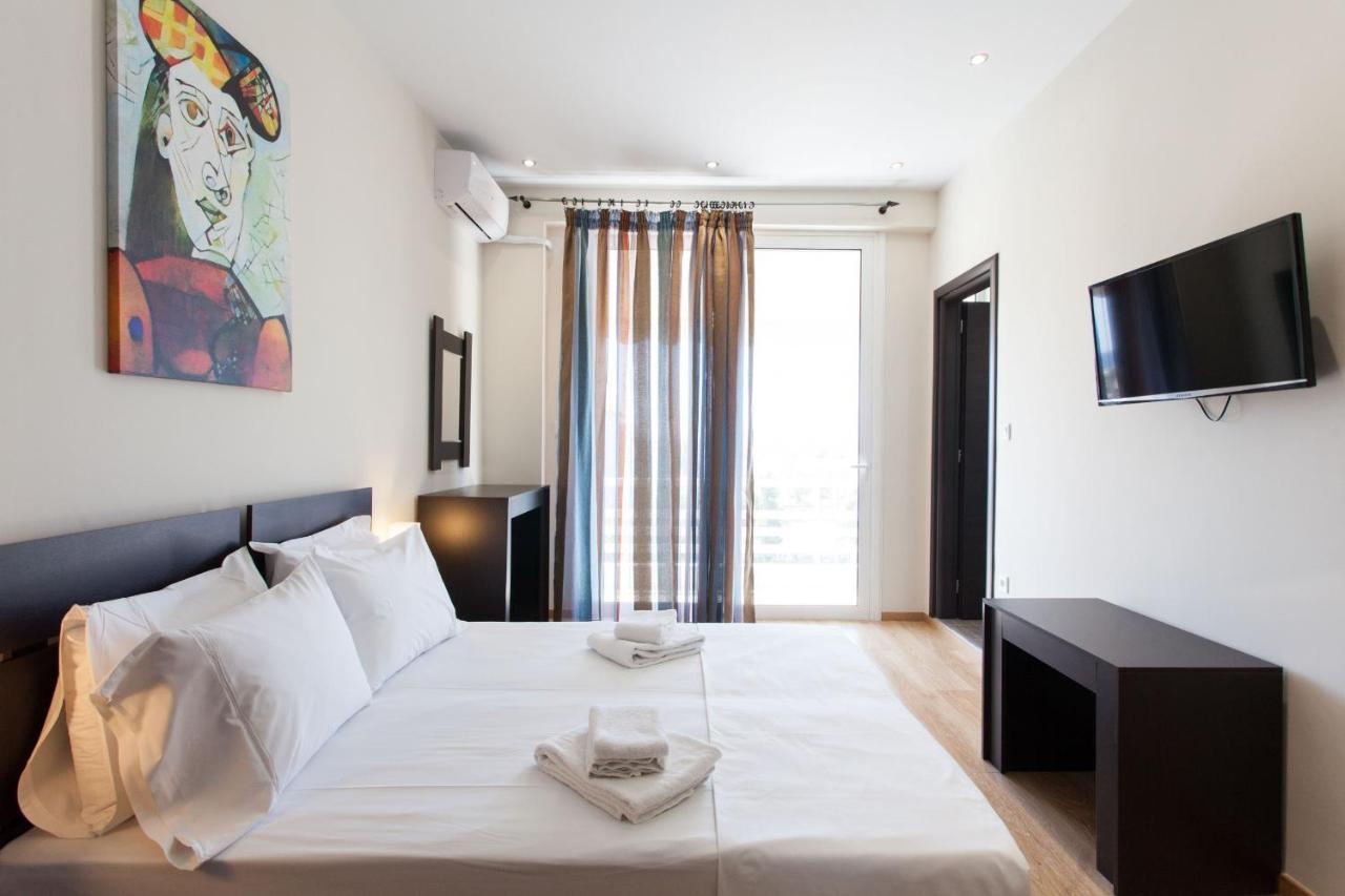 Modern Apt In Glyfada A Breath Away From The Sea - The View Atény Exteriér fotografie