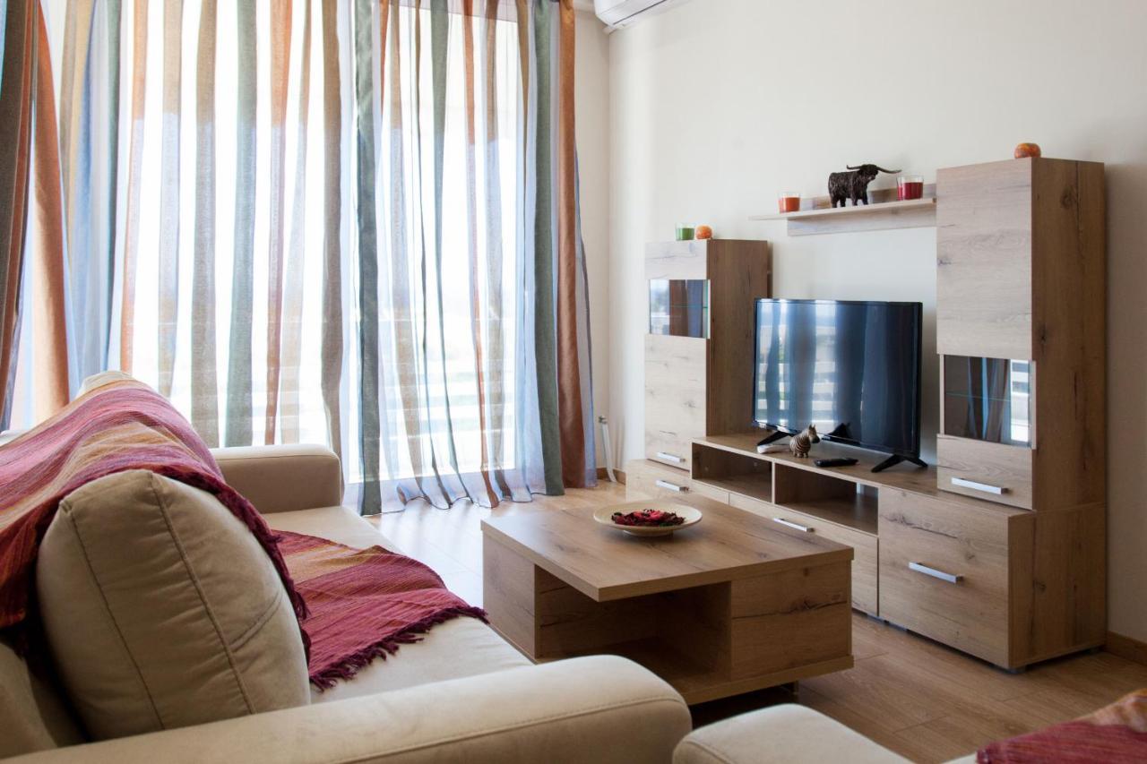 Modern Apt In Glyfada A Breath Away From The Sea - The View Atény Exteriér fotografie