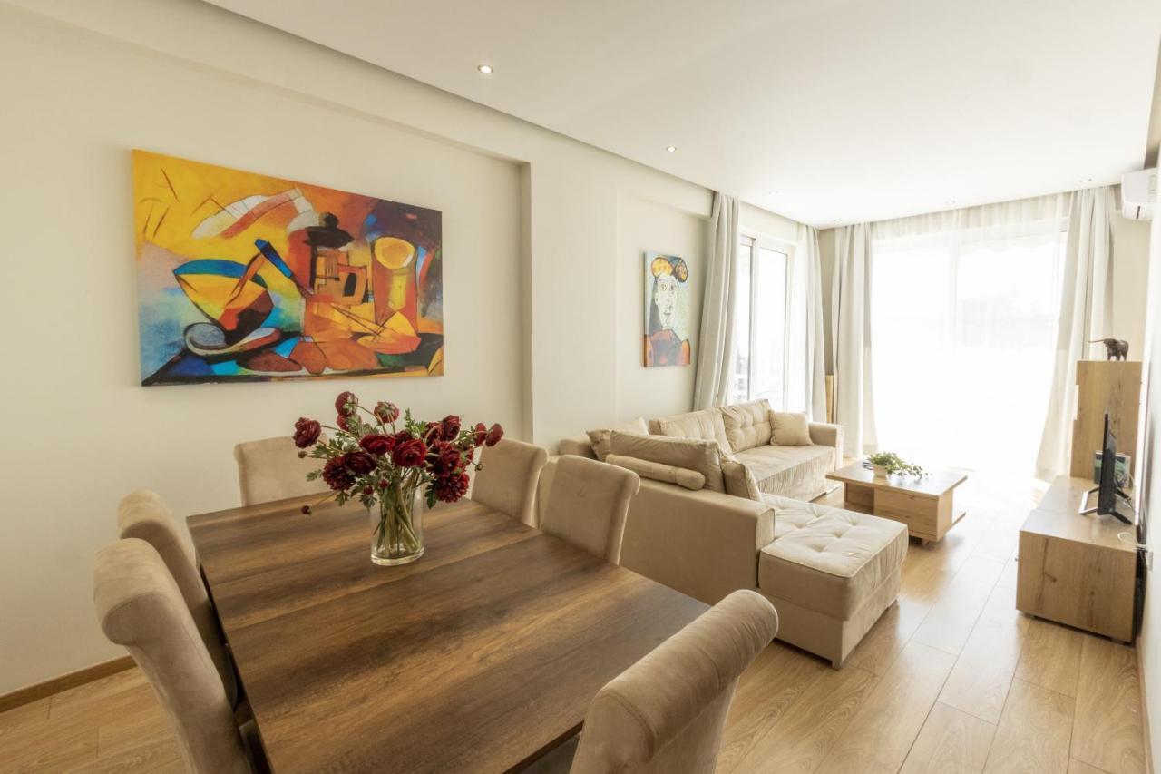 Modern Apt In Glyfada A Breath Away From The Sea - The View Atény Exteriér fotografie